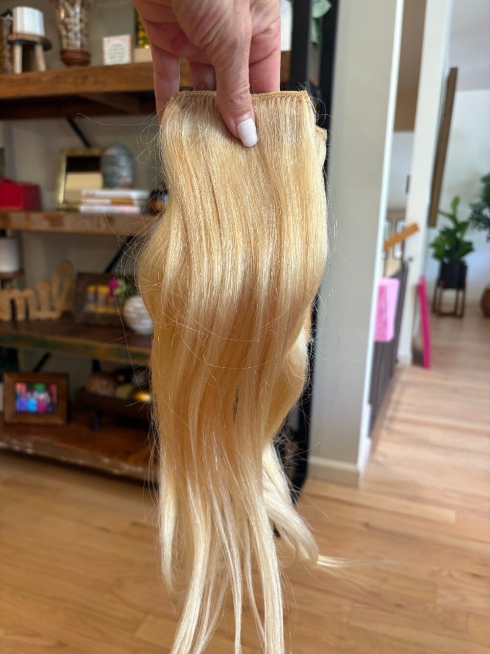 Hidden Crown Daydream Halo Hair Extensions Golden Blond 14 inches now Luxy Hair - Picture 3 of 4